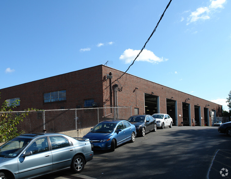 Primary Photo Of 45 Ryan Ave, Port Chester Warehouse For Lease