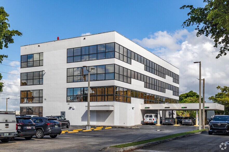Primary Photo Of 4995 NW 72nd Ave, Miami Office For Lease