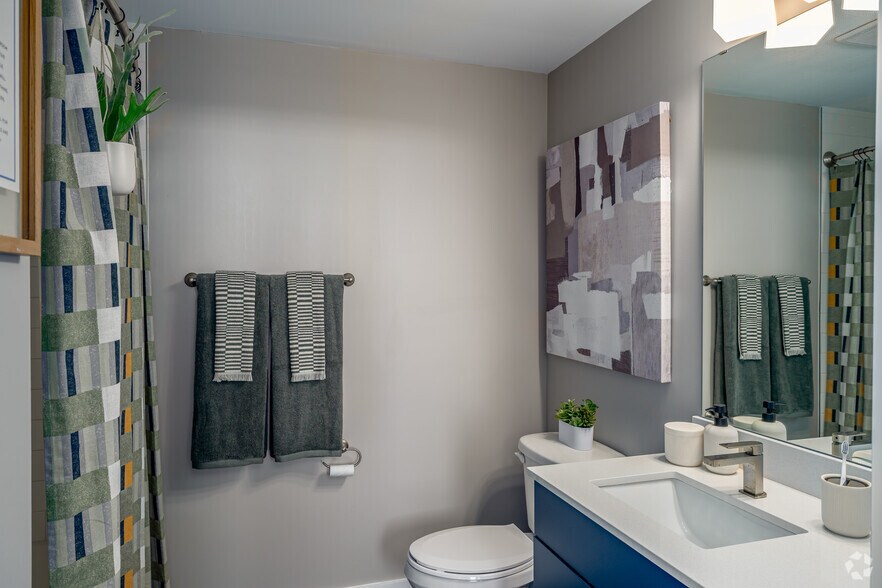 More Photos Of 616 E Washington St, Ann Arbor Apartments For Lease