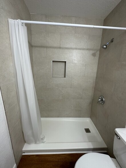 More Photos Of 926 Drury Ln, San Antonio Apartments For Sale