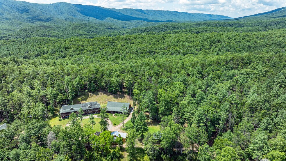 More Photos Of 57 Hemlock Ridge Ln, Catawba Lodge Meeting Hall For Sale