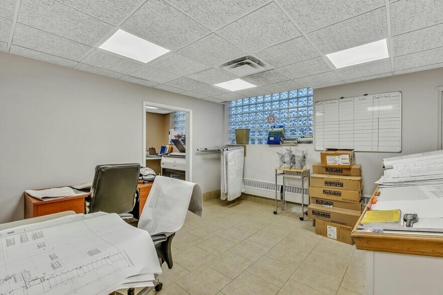 More Photos Of 56 Carleton Ave, Islip Terrace Office For Sale