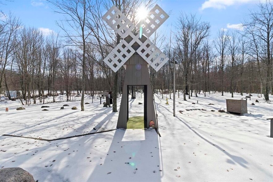 More Photos Of W11375-A W11375-A County Road X Rd, Crivitz Sports And Entertainment For Sale