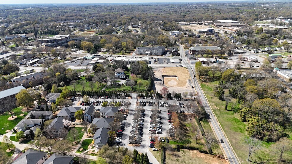More Photos Of 577 N Church St, Spartanburg Land For Sale