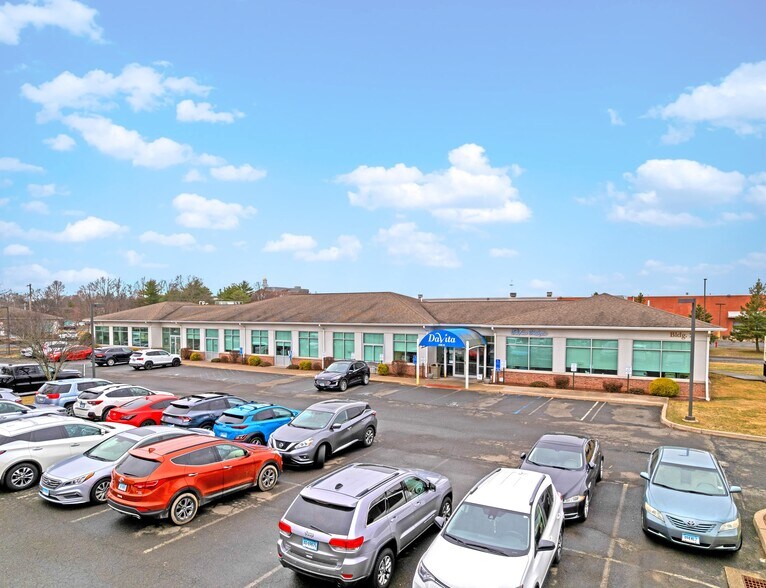 More Photos Of 445-445A Willard Ave, Newington Office For Sale