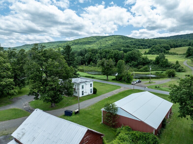 More Photos Of 571 Southside Dr, Oneonta Apartments For Sale