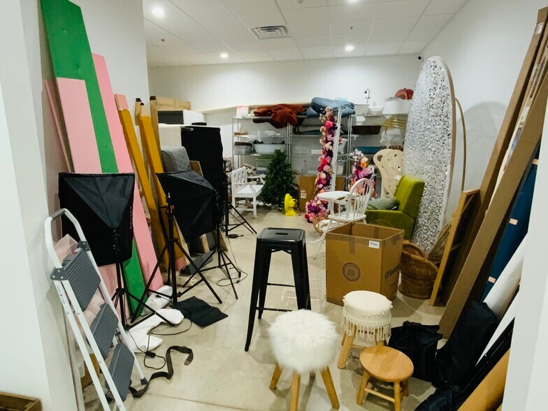 More Photos Of 400 S Oak St, Roanoke Apartments For Lease