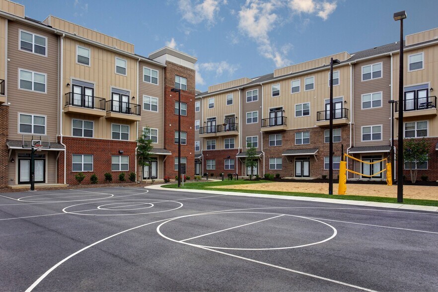 More Photos Of 601 W Bacon St, Richmond Apartments For Sale