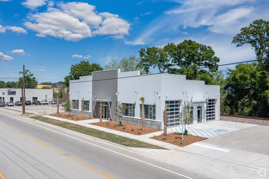 More Photos Of 4340 Spruill Ave, North Charleston Storefront Retail Office For Sale
