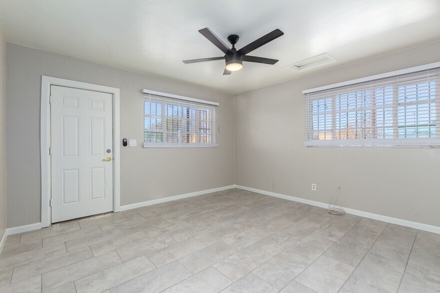 More Photos Of 120 E 33rd St, Tucson Apartments For Sale