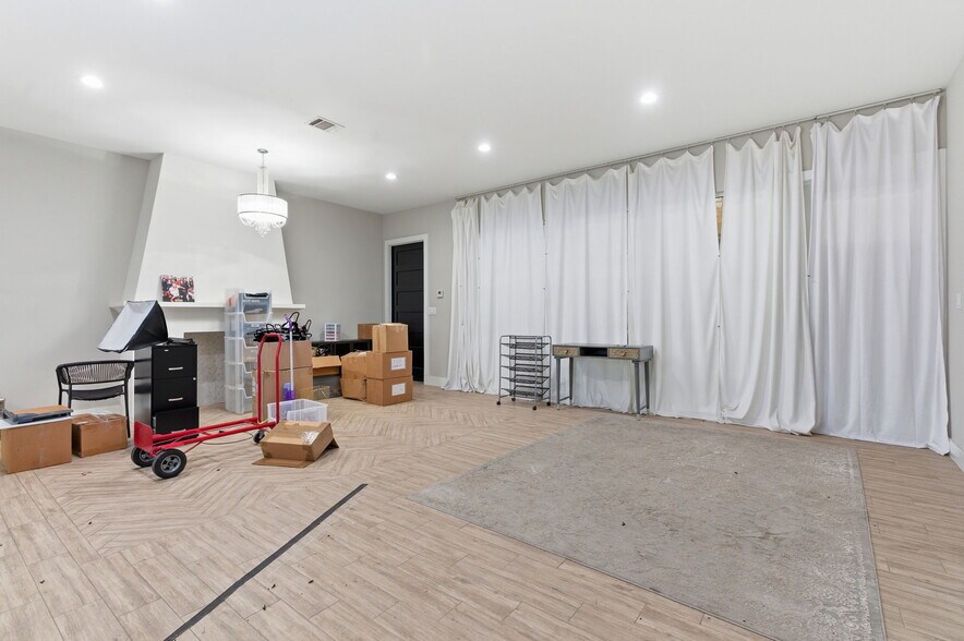 More Photos Of 20820 Fm-2854 Rd, Montgomery Auto Repair For Sale