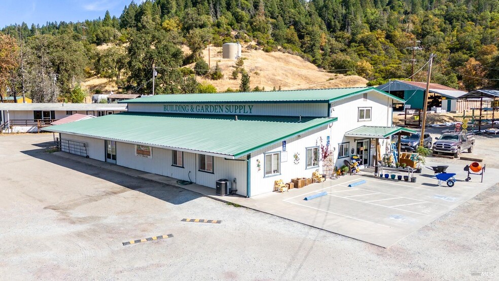 Primary Photo Of 44321 N Highway 101, Laytonville Storefront Retail Office For Sale