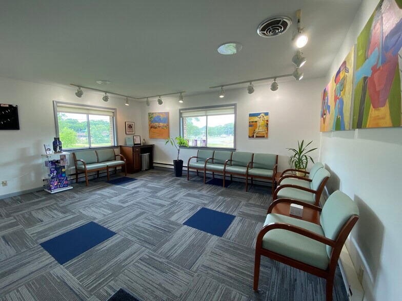 More Photos Of 2290 E Hill Rd, Grand Blanc Medical For Sale