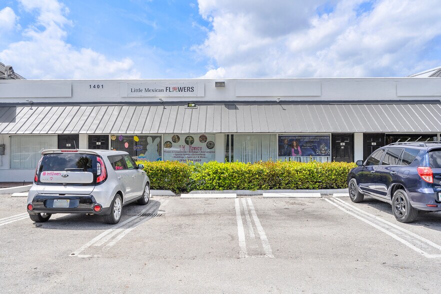 More Photos Of 1311-1401 S Dixie Hwy E, Pompano Beach Freestanding For Sale