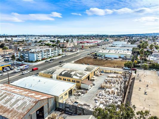 More Photos Of 22593 S Western Ave, Torrance Manufacturing For Sale