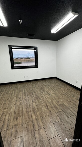 More Photos Of 599 W 71st St, Loveland Industrial For Sale