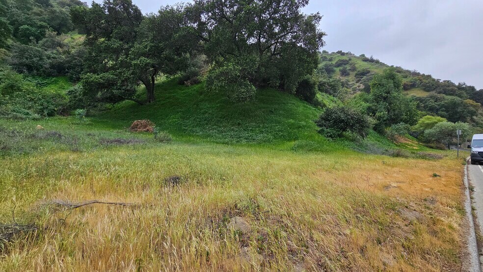 More Photos Of La Tuna Canyon Rd, Sun Valley Land For Sale