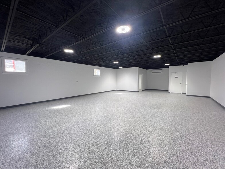 More Photos Of 1710 N Fort Harrison Ave, Clearwater Storefront Retail Office For Lease