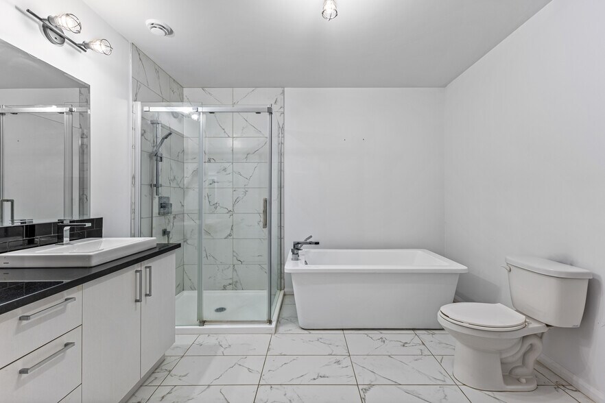 More Photos Of 586 Rue Labelle, Saint-jerome Apartments For Sale
