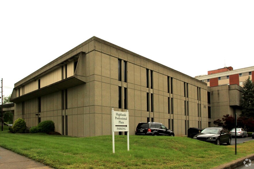 More Photos Of 801 Barret Ave, Louisville Office For Lease