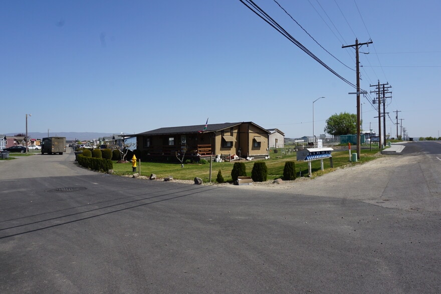 More Photos Of 2600 Allen Rd, Sunnyside Manufactured Housing Mobile Home Park For Sale