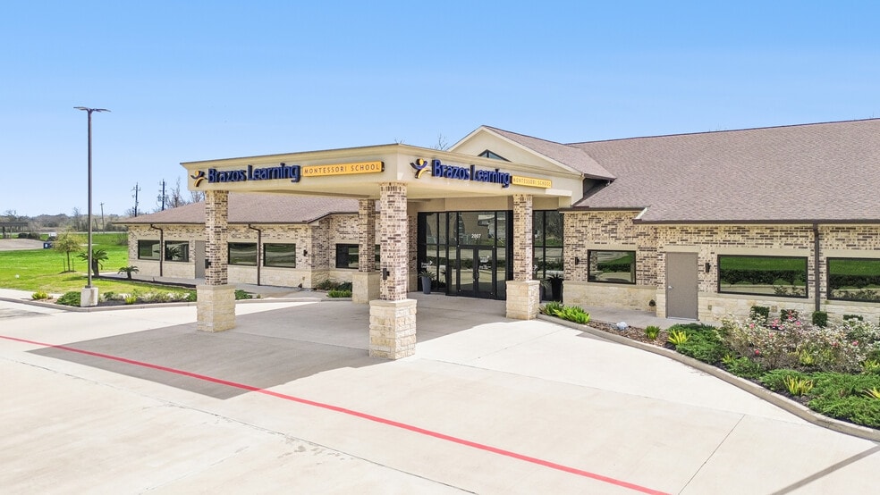 More Photos Of 2007 FM 2004 Dr, Richwood Daycare Center For Sale