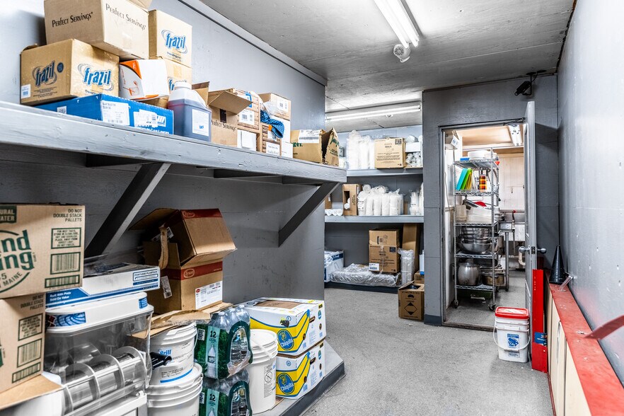 More Photos Of 110 Downeast Hwy, Ellsworth Convenience Store For Sale