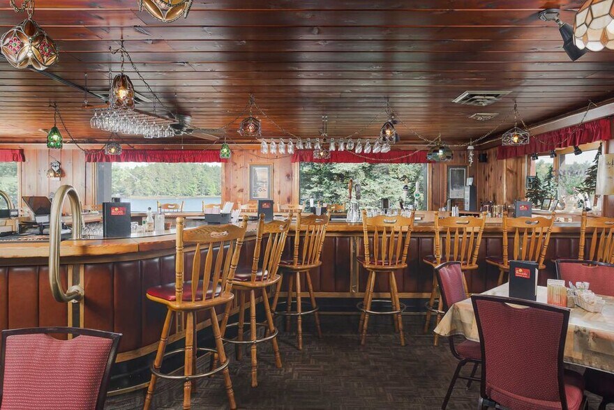 More Photos Of 6012 County K, Rhinelander Restaurant For Sale
