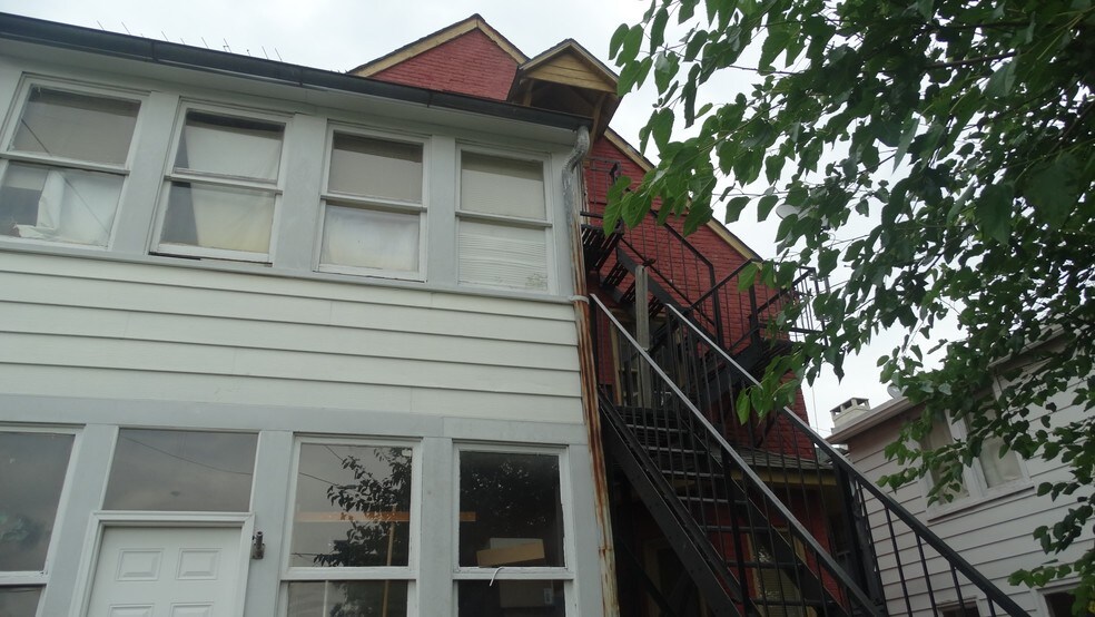 More Photos Of 268 E Queen St, Chambersburg Apartments For Sale