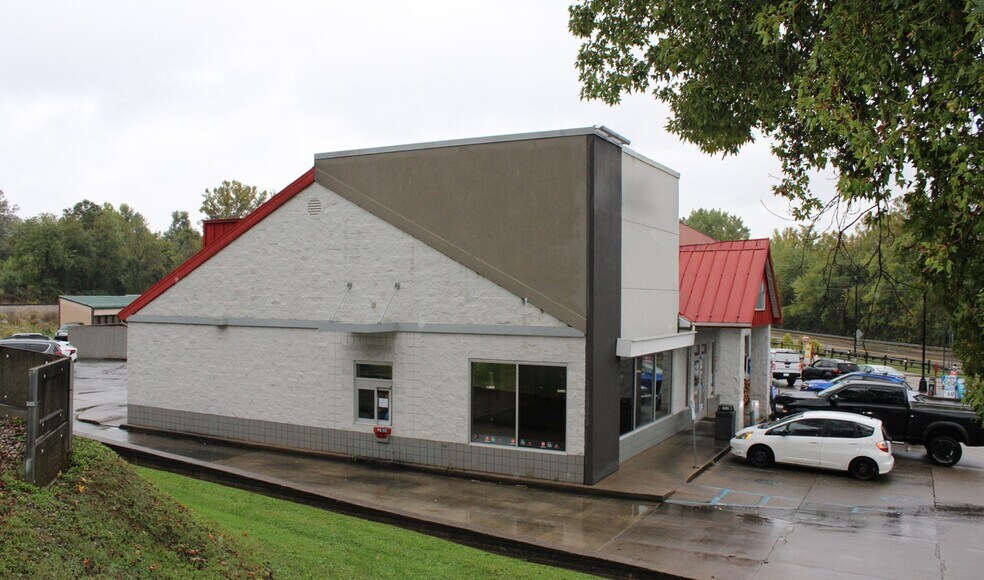 More Photos Of 1101 Gilman Ave, Marietta Fast Food For Lease