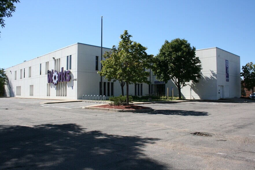 More Photos Of 9740 Grand Ave S, Minneapolis Office For Lease