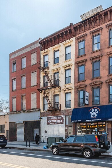 More Photos Of 946 Fulton St, Brooklyn Apartments For Sale
