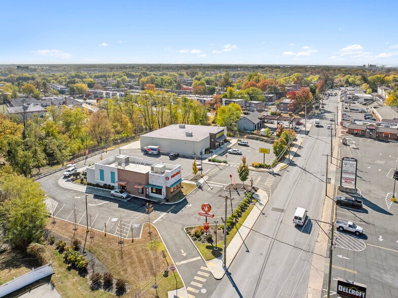 More Photos Of 1861 Delmar Dr, Folcroft Fast Food For Sale