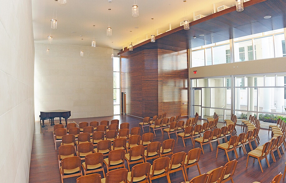 More Photos Of 142 E Jackson St, Orlando Religious Facility For Sale