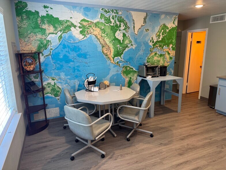 More Photos Of 1905 Goliad Rd, San Antonio Healthcare For Lease