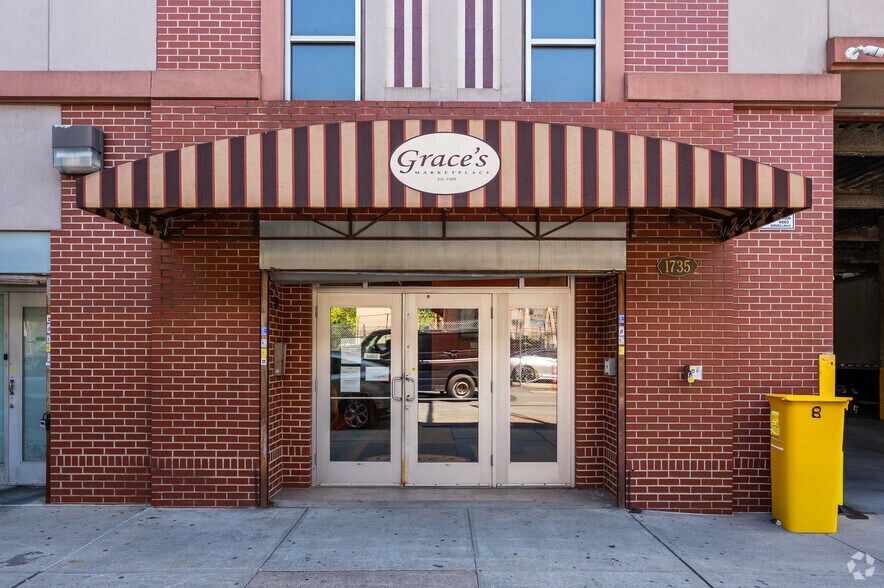 More Photos Of 1725-1735 Park Ave, New York Office For Sale