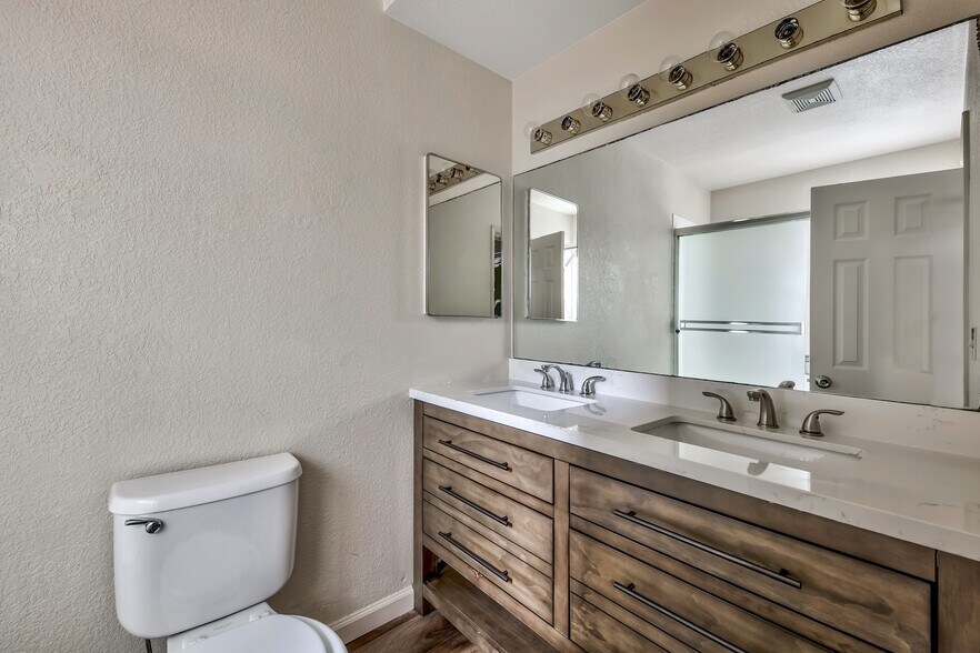 More Photos Of 1036 Moss Rd, South Lake Tahoe Apartments For Sale