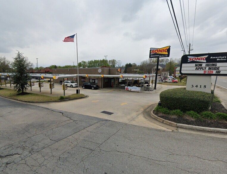 More Photos Of 3415 Atlanta Hwy, Flowery Branch Fast Food For Lease
