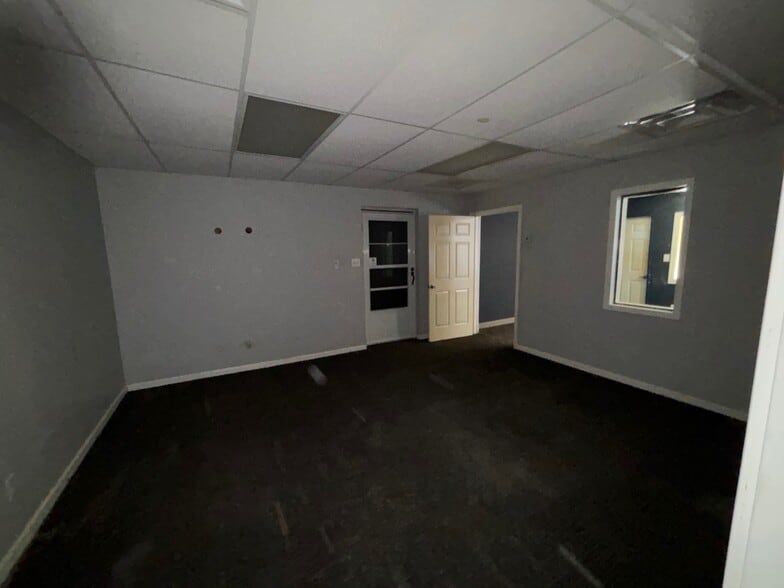 More Photos Of 12416 J Rendon Rd, Burleson Industrial For Lease