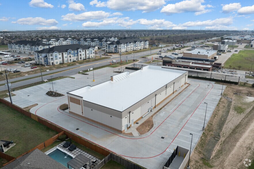 More Photos Of 23151 Clay Rd, Katy Storefront For Lease