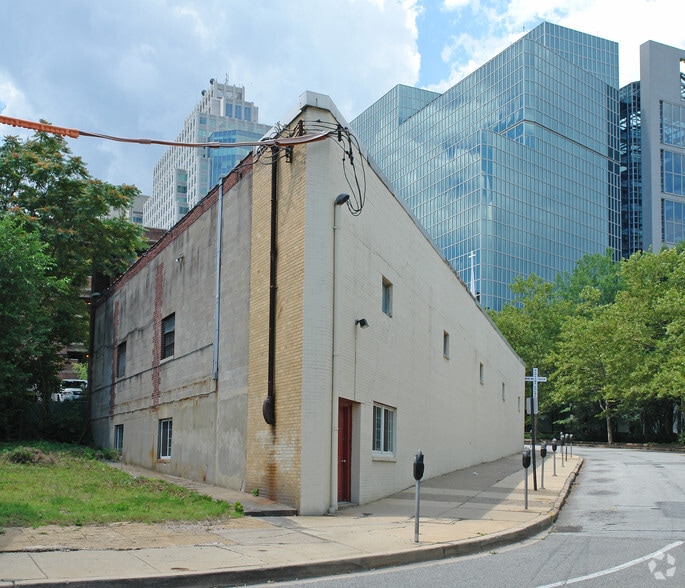 More Photos Of 1402 N Market St, Wilmington Religious Facility For Sale