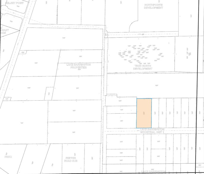 More Photos Of 28144 W Industrial Ave, Lake Barrington Flex For Lease