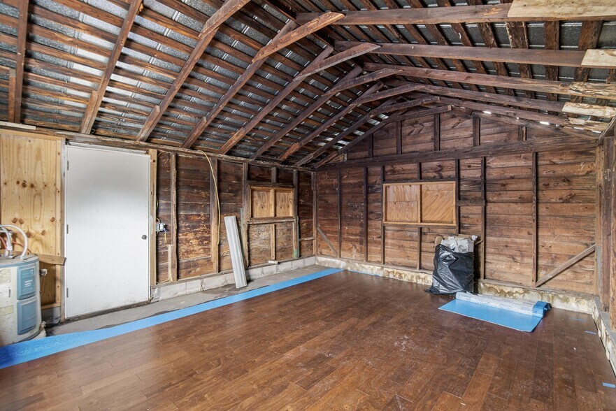 More Photos Of 1305 N Armenia Ave, Tampa Office For Sale