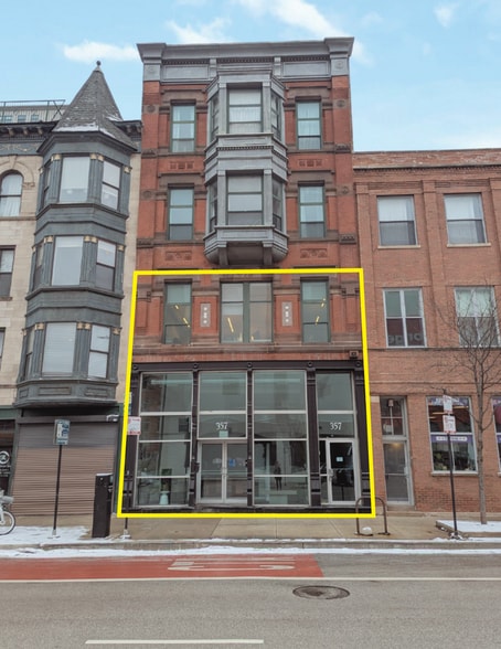 More Photos Of 357 W Chicago Ave, Chicago Office Residential For Lease