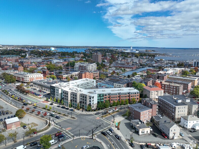 More Photos Of 231 Washington St, Salem Coworking Space