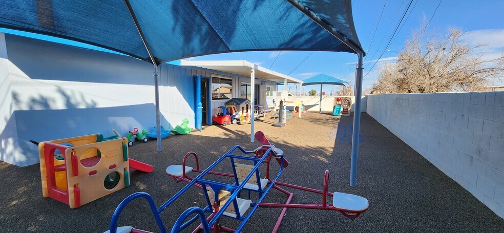 More Photos Of 3707 Vegas Dr, Las Vegas Daycare Center For Sale