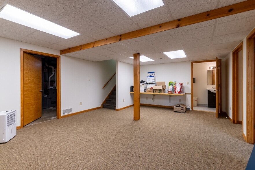 More Photos Of 226126 Hummingbird Rd, Wausau Medical For Sale