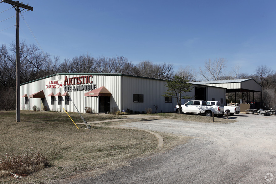 Primary Photo Of 4203 S Division St, Guthrie Showroom For Sale