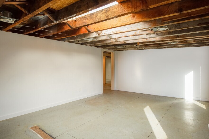More Photos Of 630 S Stringfellow Ct, Salt Lake City Loft Creative Space For Lease