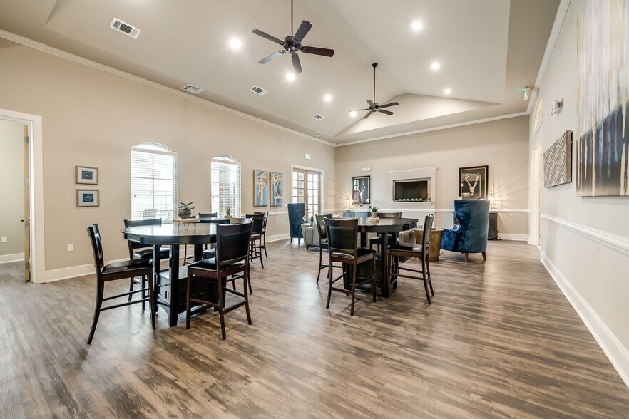 More Photos Of 2410 W Jack Finney Blvd, Greenville Apartments For Sale